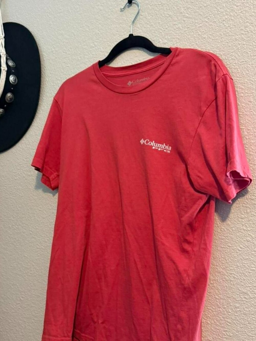 Columbia PFG tee shirt